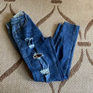 Zhi Shang distressed jeans